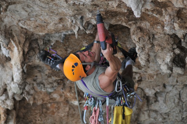telendos_crystal_cave_georges_8a+_07 (15)