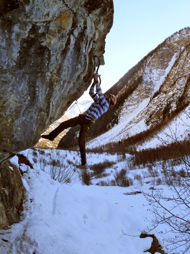 Benjamin Guigonnet enchaine sans soucis toutes les voies, ici dans un D9 Benjamin Guigonnet enchaine sans soucis toutes les voies, ici dans un D9