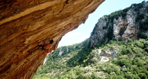 Nedousa (Ai Stratigos)