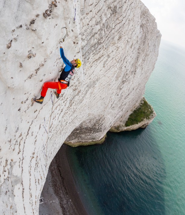Dry-tooling at 70m above the sea!! ©Jon Griffith/Red Bull Content Pool